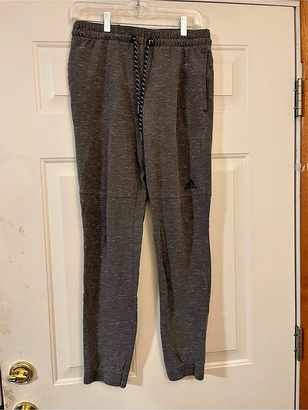 Adidas Men's Gray Jogger Pants Like New medium